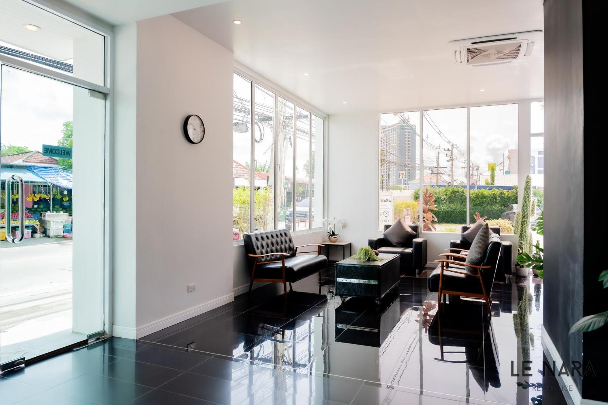 Sea Breeze Residence Jomtien Beach Exterior foto